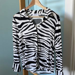 &Other Storie - buttoned shirt in zebra print